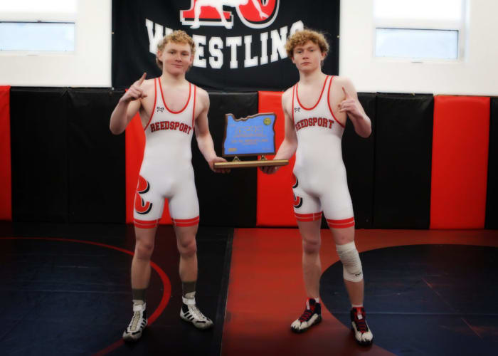 Aaron-and-Adam-Solomon.Reedsport-wrestling.Michele-Bunch.4